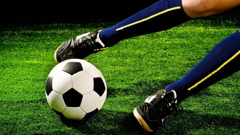皇马vs巴萨国家德比怎么看？战术博弈与观赛分析全解析